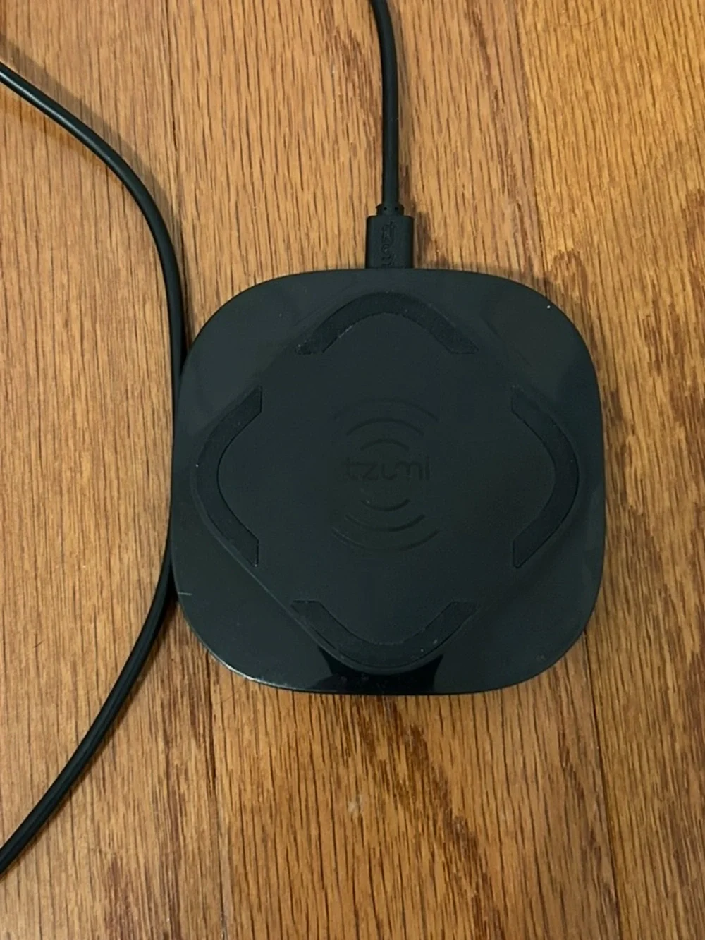 Tzumi Fast Wireless Charging Pad — Black